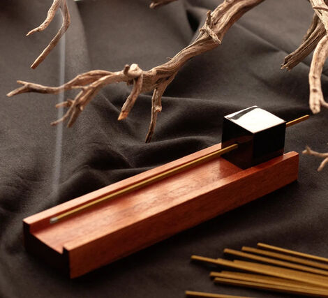 Comprar NEGRO PARAMITA HEXAGONAL INCENSARIO TIERRA ZEN